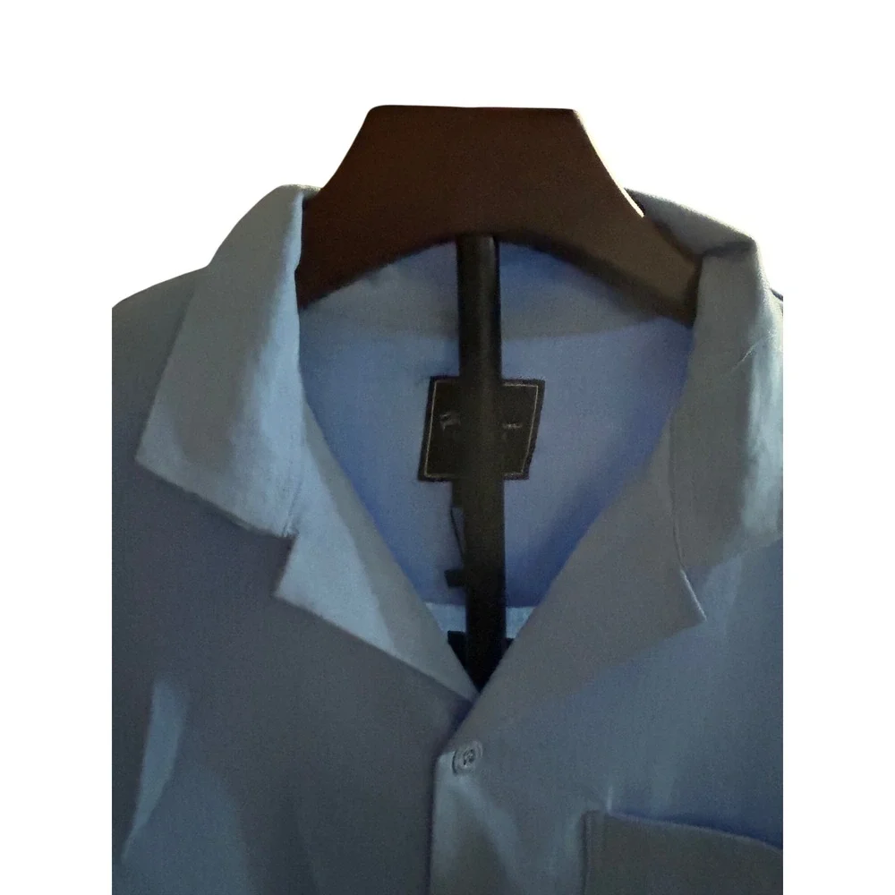 Paraffin Couture BABY BLUE Short Sleeve Button Up‎ Shirt Size Small